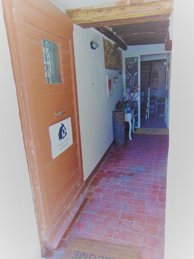 סיינה B&B Un Posto Nel Mondo מראה חיצוני תמונה