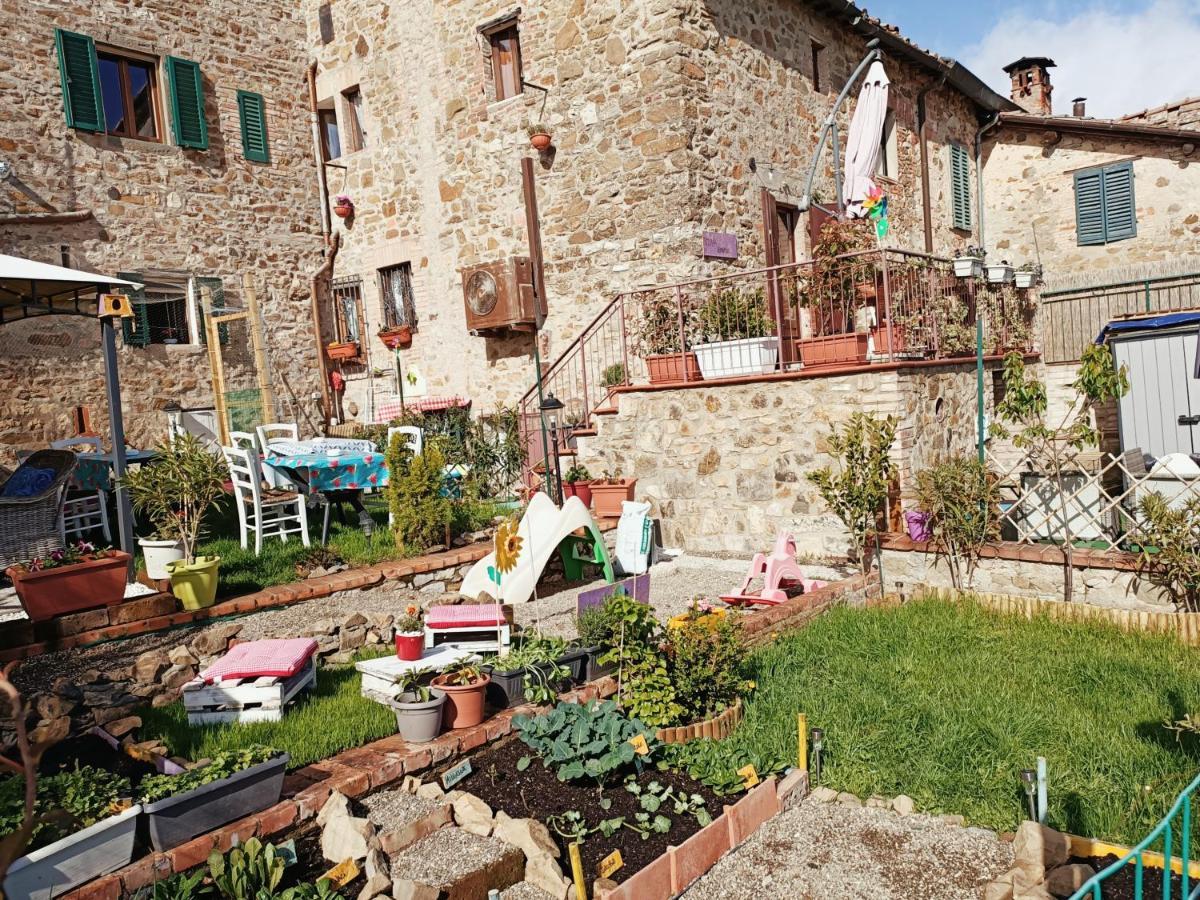 סיינה B&B Un Posto Nel Mondo מראה חיצוני תמונה